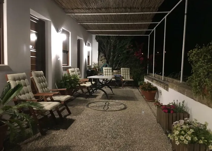 Vasilia Lindos (Rhodes)